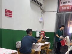 -堂瓦里·33年传统赣菜(第一街区店)