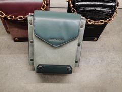 -CHARLES&KEITH(城西银泰店)