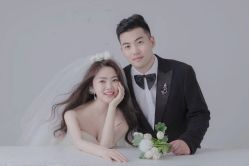 -唯一旅拍·颂当代影像艺术中心(上城店)