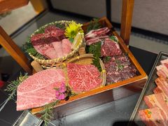 -山川小町·极番烧肉(新地假日广场店)