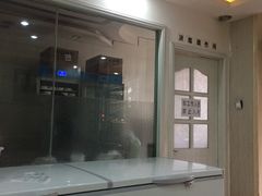 门面-雪露酸奶