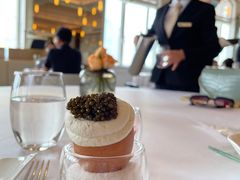 鸡蛋鱼子酱-Jean Georges