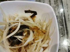 和风柴鱼片洋葱丝-正宗台湾胡椒蝦(愉景新时代广场店)
