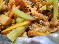 干锅牛蛙-馋嘴蛙火锅