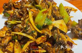 Spicy Stir-Fried Chicken Frames