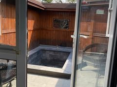 -大连步云山老汤度假山庄