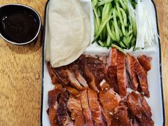 -品味斋片皮烤鸭(下沙宝龙店)