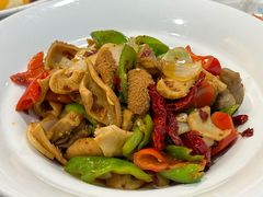 -汗腾格里·风味餐厅(新疆驻京办店)