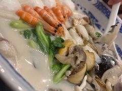 极品鱼头皇-山外山菜馆(玉泉路店)