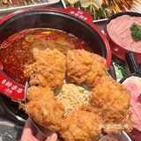 大中午都排队‼️人均50的超火串串店