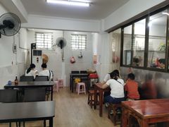 -建国蚵煎蚵面