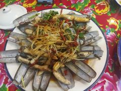 -闯关东东北农家菜(崂山石老人店)