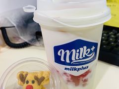 草莓麻薯酸奶-milkplus·泰式奶茶(较场东路店)