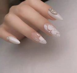 -悦指间美甲美睫