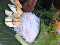-Lanterns Vietnamese Restaurant