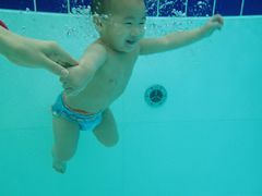 -龙格亲子游泳·水育早教运动中心(绿宝中心)