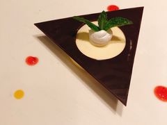 -GreyWhale灰鲸餐厅(武汉国际广场店)