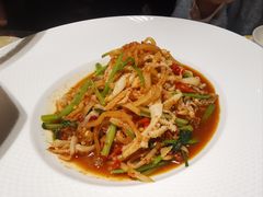 酸萝卜炒牛百叶-炊烟小炒黄牛肉(环球港店)