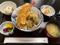 天妇罗饭-镰仓 峰本(八幡宫前本店)