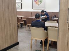 大堂-魏家凉皮(十里河店)