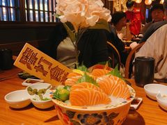 挪威厚切三文鱼腩刺身-摩打食堂(佳兆业店)