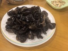 -鹤乡东北菜(崮山路店)