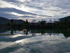 -帐篷客·溪龙茶谷度假酒店