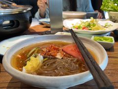 -明洞阿姨·韩式酱蟹烤肉·创意料理(三元桥店)