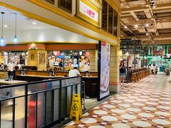 -大食代美食广场(上海中心店)