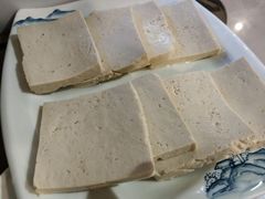 -贵府酸汤牛肉火锅·贵州老字号(飞山街店)