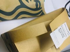 -星巴克(广州中华广场B1层店)