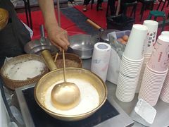 -清真老马家国华牛奶鸡蛋醪糟(正宁路店)