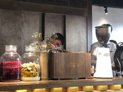 -Metal hands·铁手咖啡