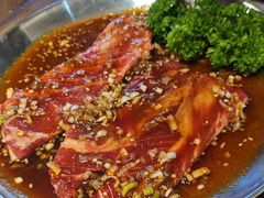 -明洞阿姨·韩式酱蟹烤肉·创意料理(三元桥店)