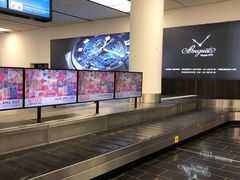 -维也纳国际机场