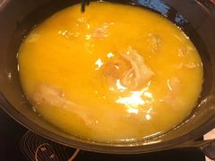 -鲜入围煮花胶鸡海鲜火锅