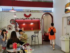门面-Eckl’s爱氏热狗(猫街店)