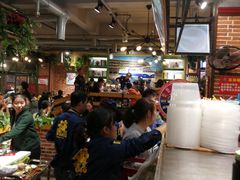 大堂-钢管厂歆瑞源油卤串串香(春熙路太古里店)
