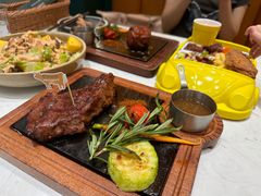 -西语·炭烧牛排(卓越中寰店)