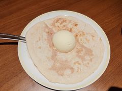 肉桂饼配冰淇淋-萨莉亚意式餐厅(南京环亚凯瑟琳广场店)