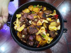 -撒拉人家.酸菜牦牛肉火锅