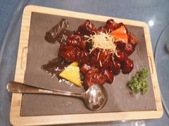 -御沪沪味园.融合菜.海鲜(斜土路店)