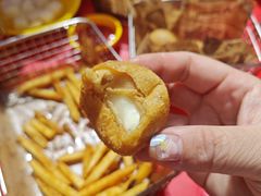 -BHC炸鸡(明洞总店)