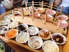 -双桥园·云南过桥米线(古城南门店)