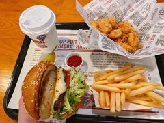 -The Habit Burger Grill 哈比特汉堡(复兴soho店)