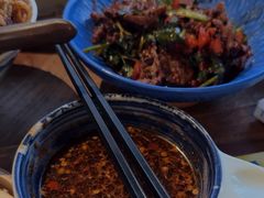 -包整·丝娃娃(一览甲秀楼风景店)