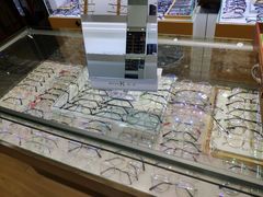 -广州宝岛眼镜武汉和光眼镜市场西区店