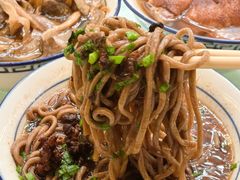 -国俊八大碗饭店