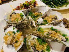 -庄姐川味海鲜B栋2排2号(万人海鲜广场火车头店)