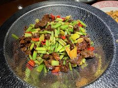 -魏铭鱼头捞饭(晋阳路店)